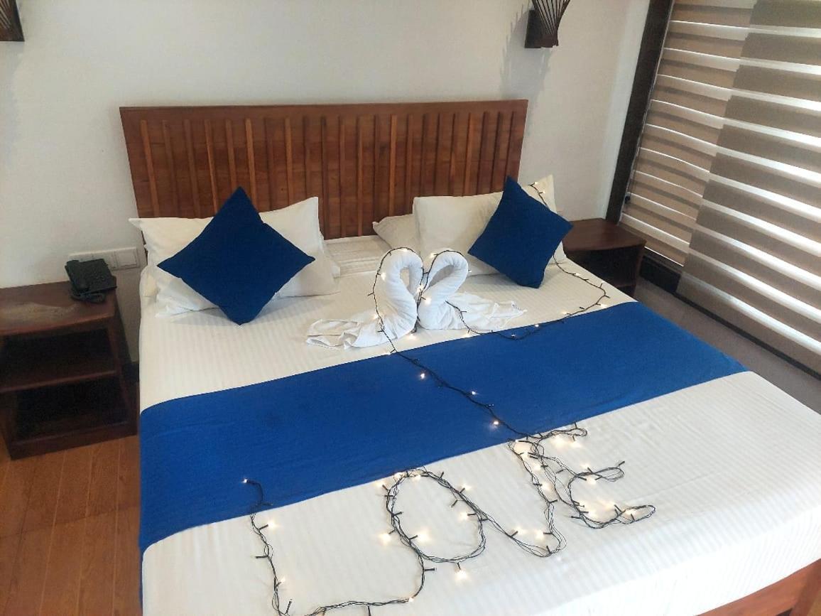J7 Villaj Resort Trincomalee Exterior foto